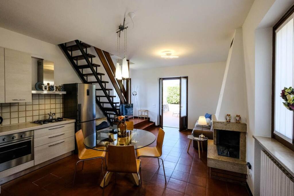 Casa Delle Ochette Villa Костермано Екстериор снимка